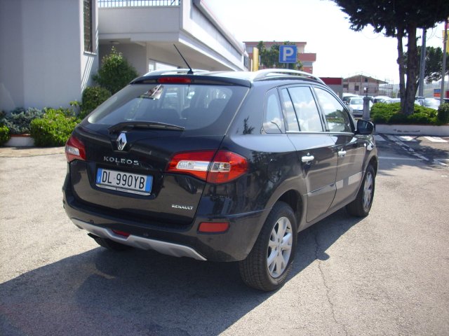 KOLEOS2.JPG
