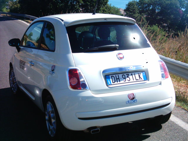 fiat500b.jpg fiat500b.jpg