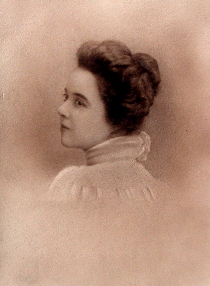 Ritratto di Antonia 1896: Regalo di Nitti ad Antonia per il fidanzamento