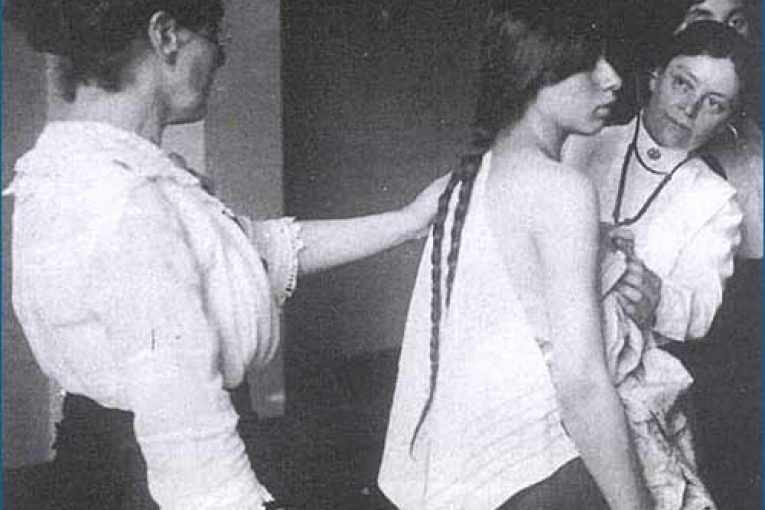 A proposito di un altro genere di lettere ritrovate