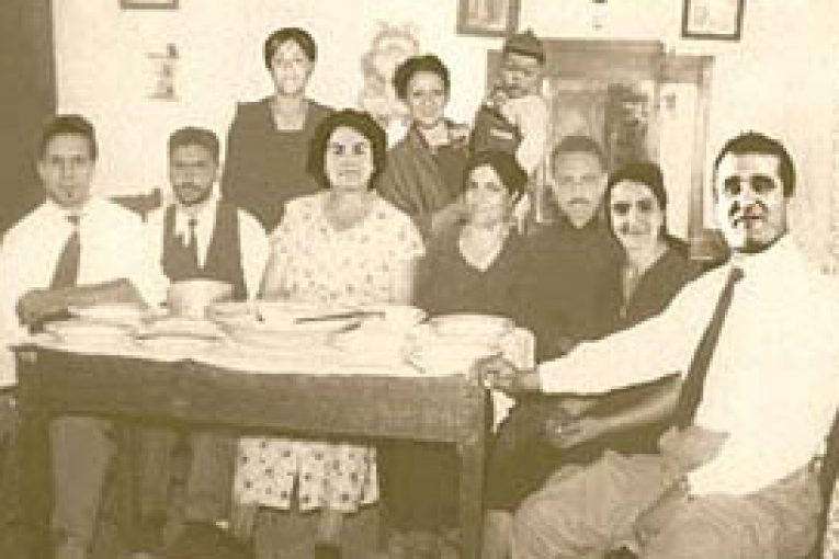 A rrobb frcat chiam semb u patrun