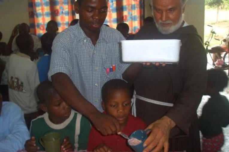 In Mozambico con Fra Antonio Triggiante