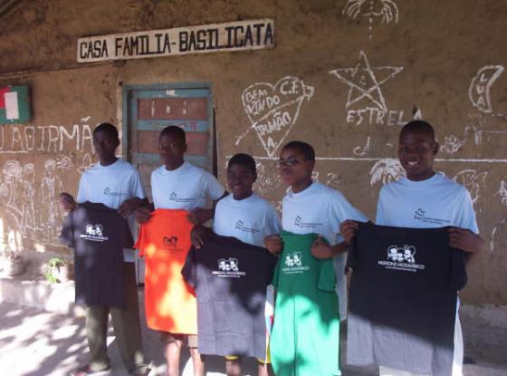 bambini casa familia