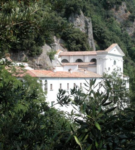 Monticchio: il convento di S. Michele