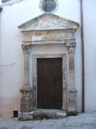 S. Stefano: portale