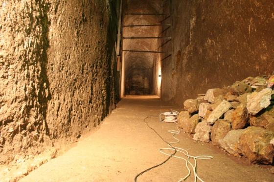 Galleria principale dopo la rimozione delle macerie