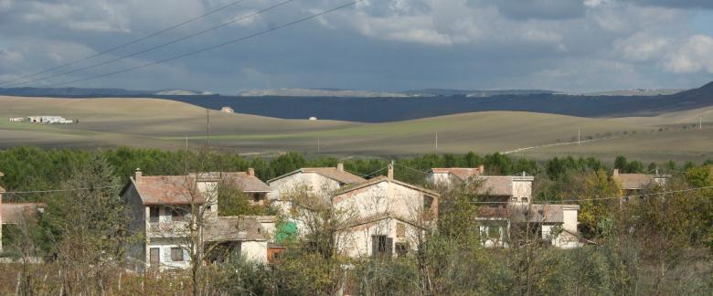 Borgo a Serra del Corvo (Irsina).
