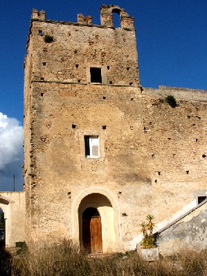 Torre a S. Maria del Vetrano
