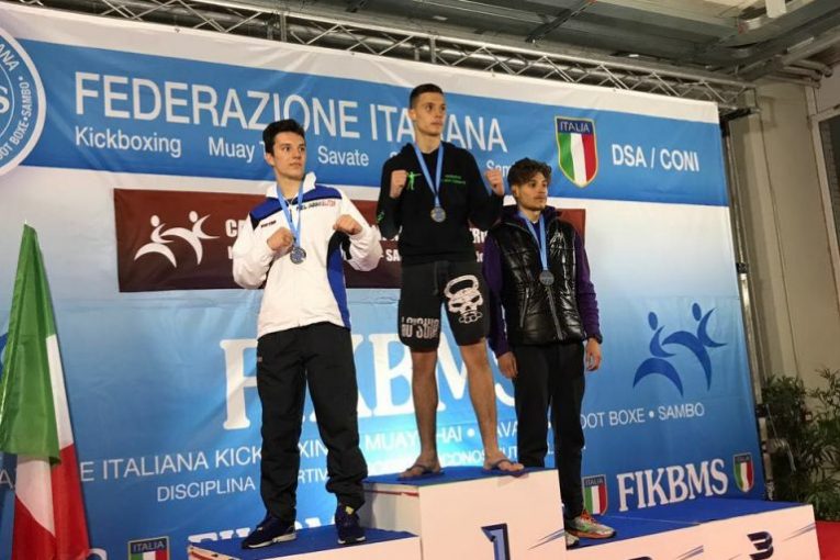 Kickboxing: Michele Dichio medaglia d’oro al Trofeo Italia