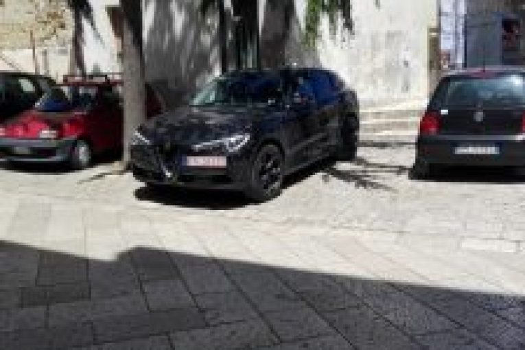 Montescaglioso l’ Alfa Romeo SUV prototipo 2018 della Stelvio ?