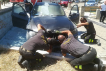 VITTIMA UN MONTESE DATA ALLE FIAMME L’AUTO DELL’ARCHITETTO IANNUZZIELLO