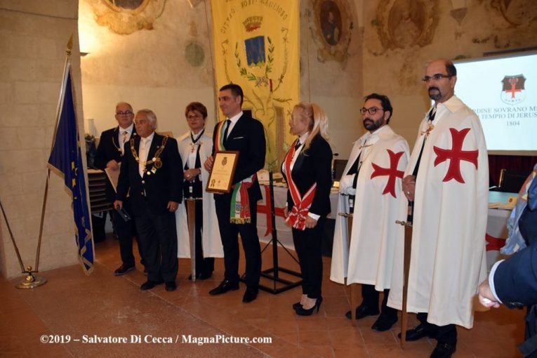 La Medaglia di San Giovanni Battista al Gonfalone della Città di Montescaglione
